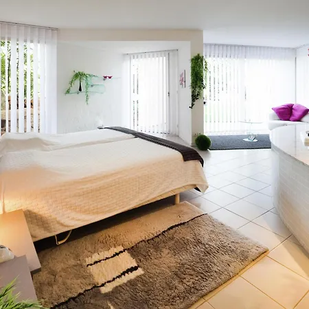 Kieta Villa *